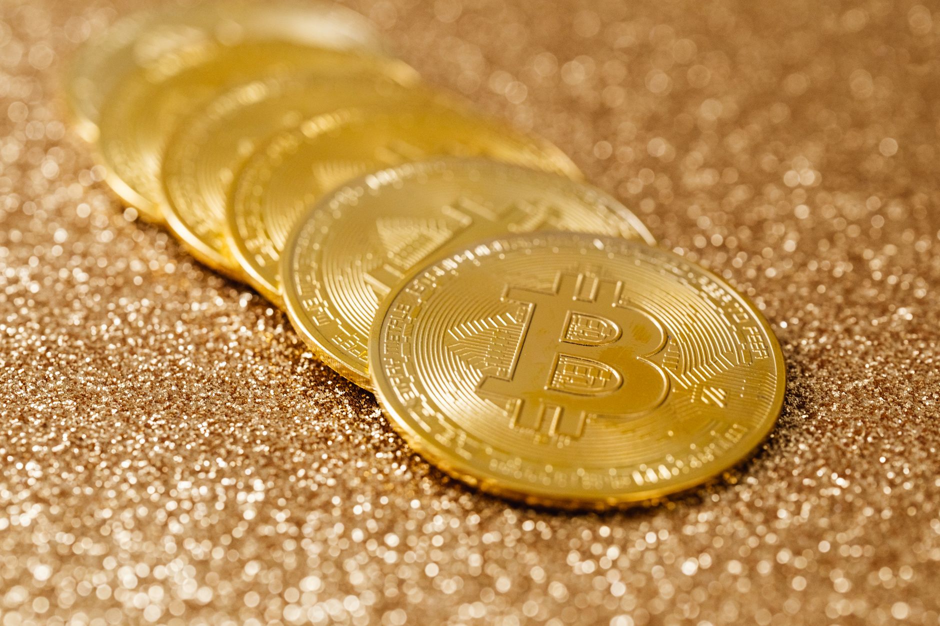 Chart showing multi-stage cryptocurrency fundraising structure